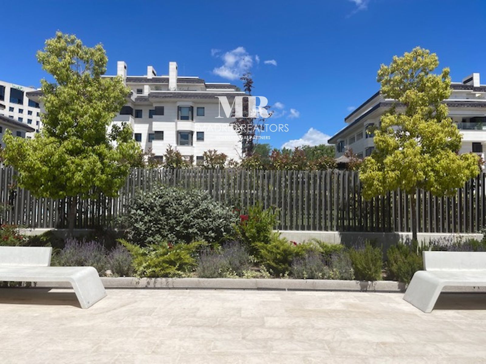 pisos en alcobendas · arroyo-de-la-vega 1000000€