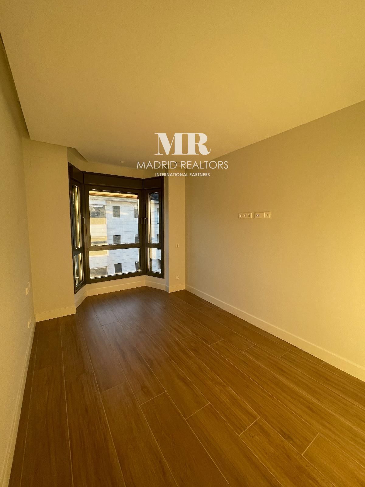 pisos en alcobendas · arroyo-de-la-vega 1000000€