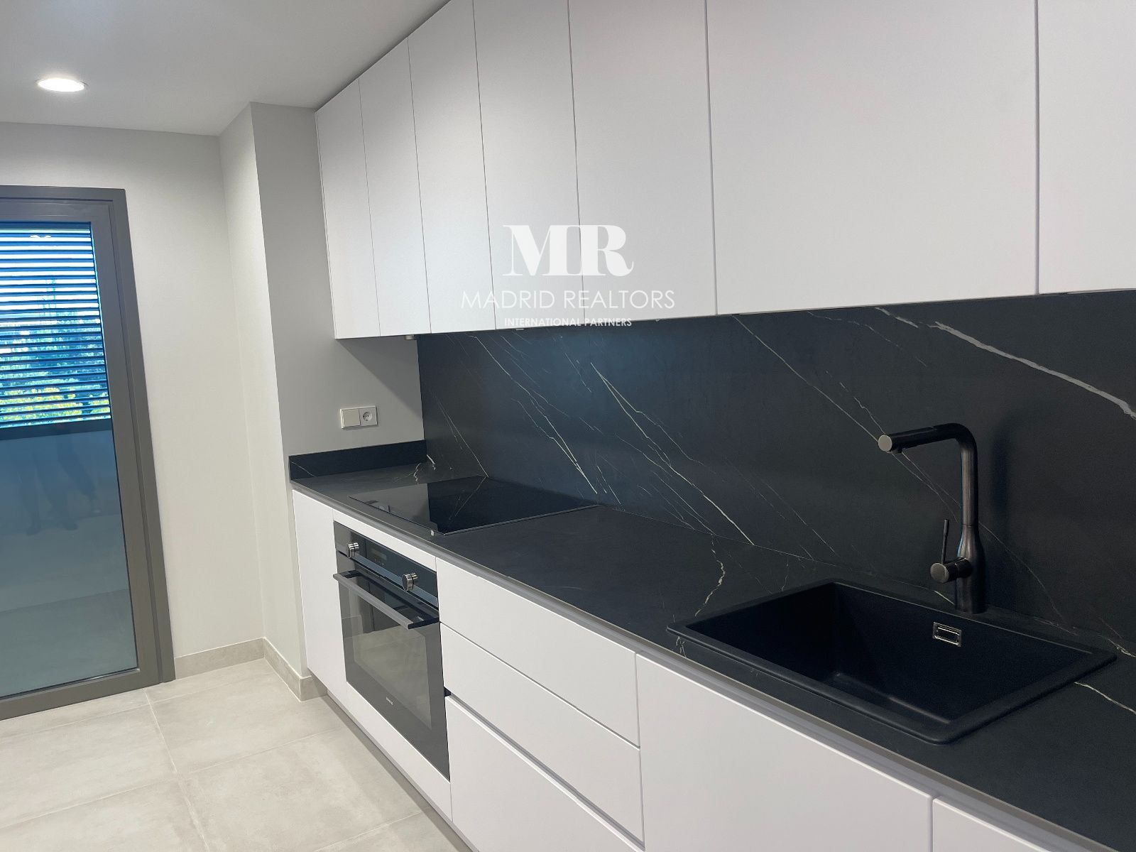 pisos en alcobendas · arroyo-de-la-vega 1000000€