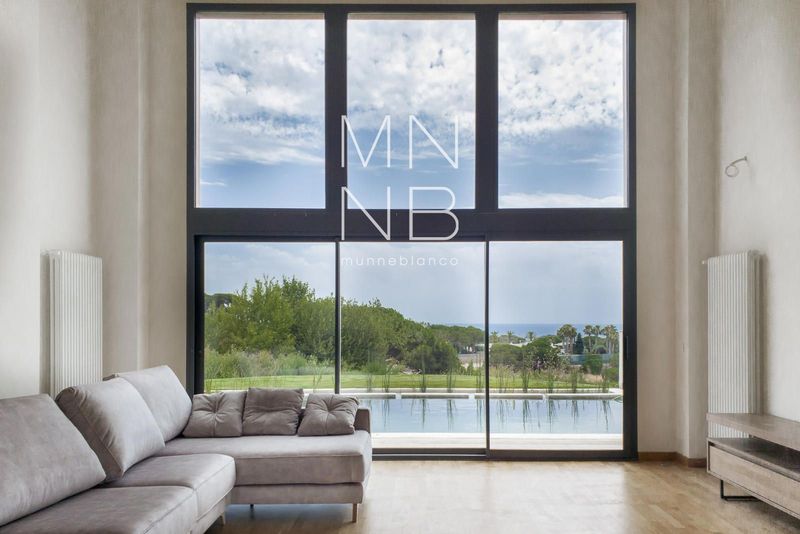 Chalet Independiente en venta Sant Andreu de Llavaneres, Barcelona. Ref: 1338. Munne Blanco