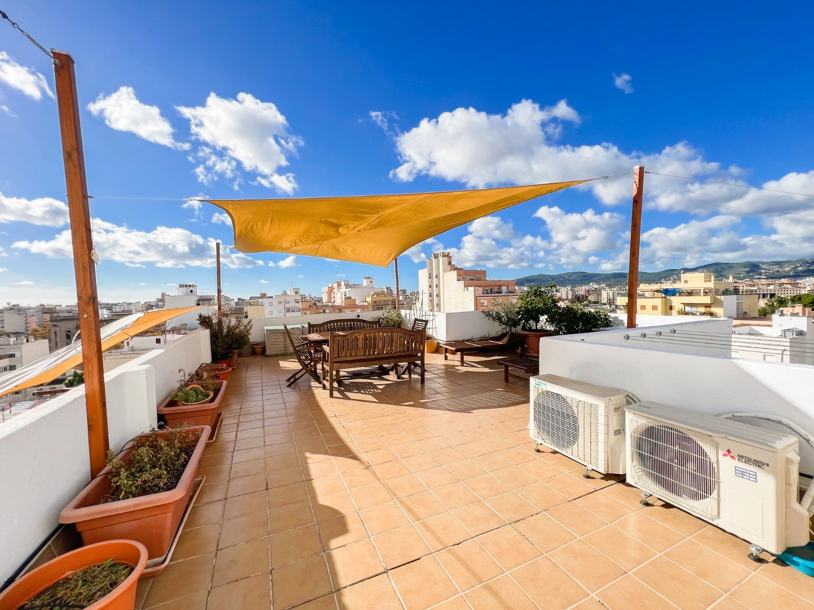 Increible Atico con terraza privada y vistas a la Plaza de Toros