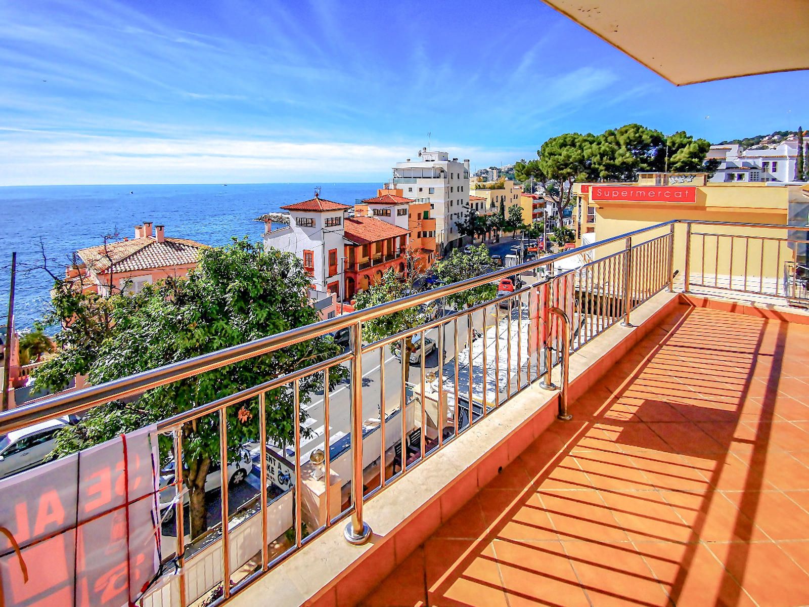 Piso con encanto y vistas al mar en Sant Agustí
