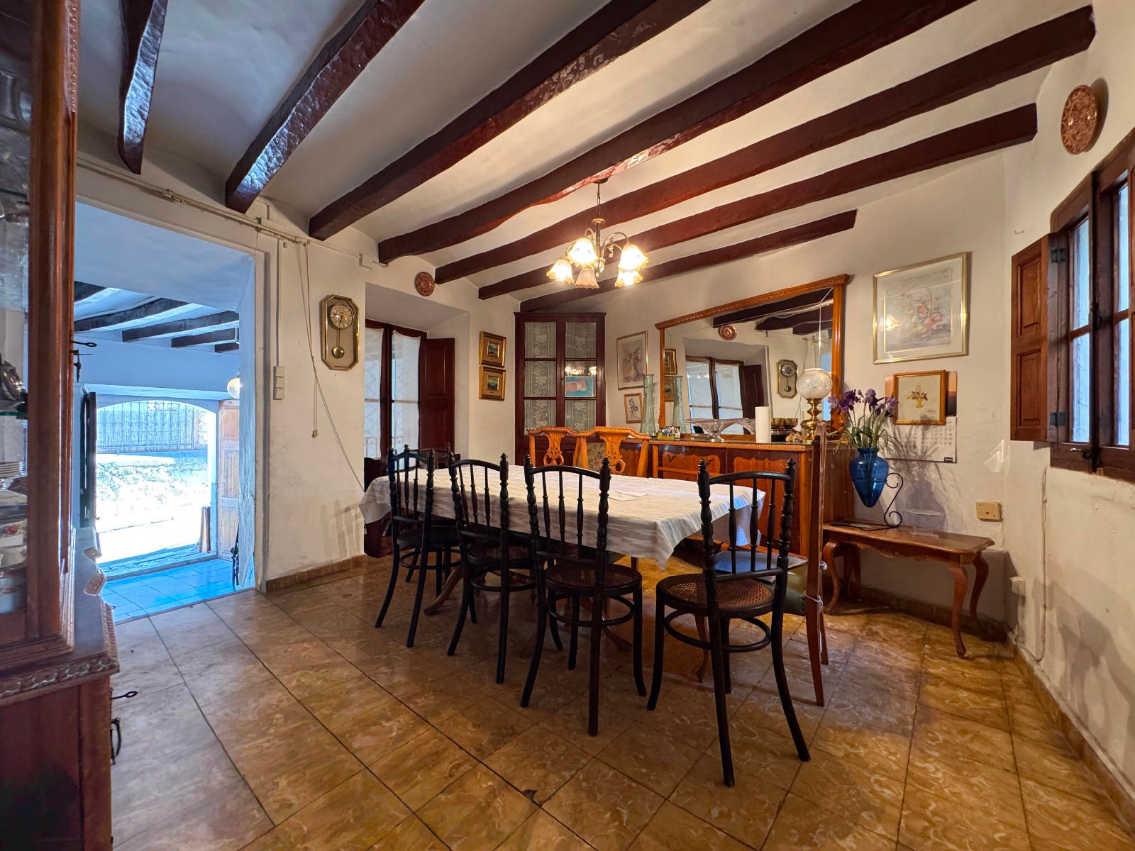 Encantadora casa a reformar con terrazas en el centro de Sóller