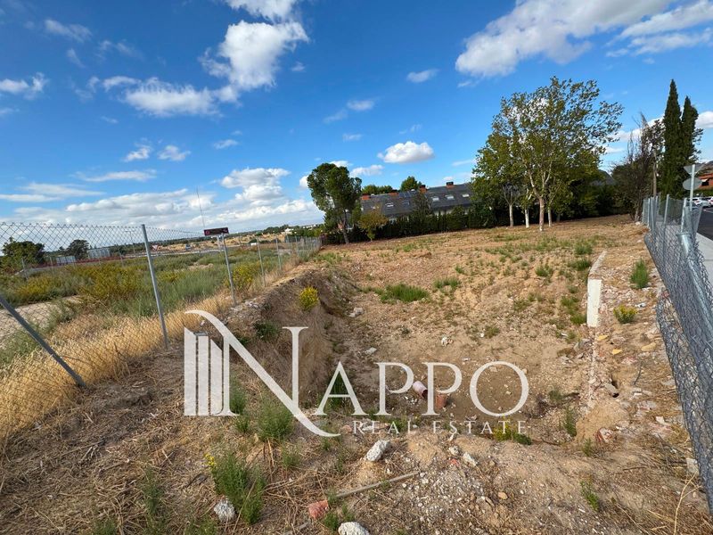 Grundstück zu verkaufen Pozuelo De Alarcón, Madrid. Ref: 4188. NAPPO REAL ESTATE