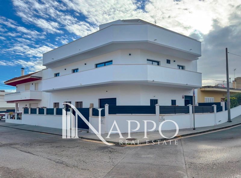 Townhouse for sale Palma De Mallorca, Baleares. Ref: 4526. NAPPO REAL ESTATE