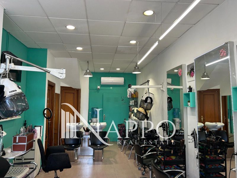 Local Comercial en alquiler y traspaso Palma De Mallorca, Baleares. Ref: 5060. NAPPO REAL ESTATE