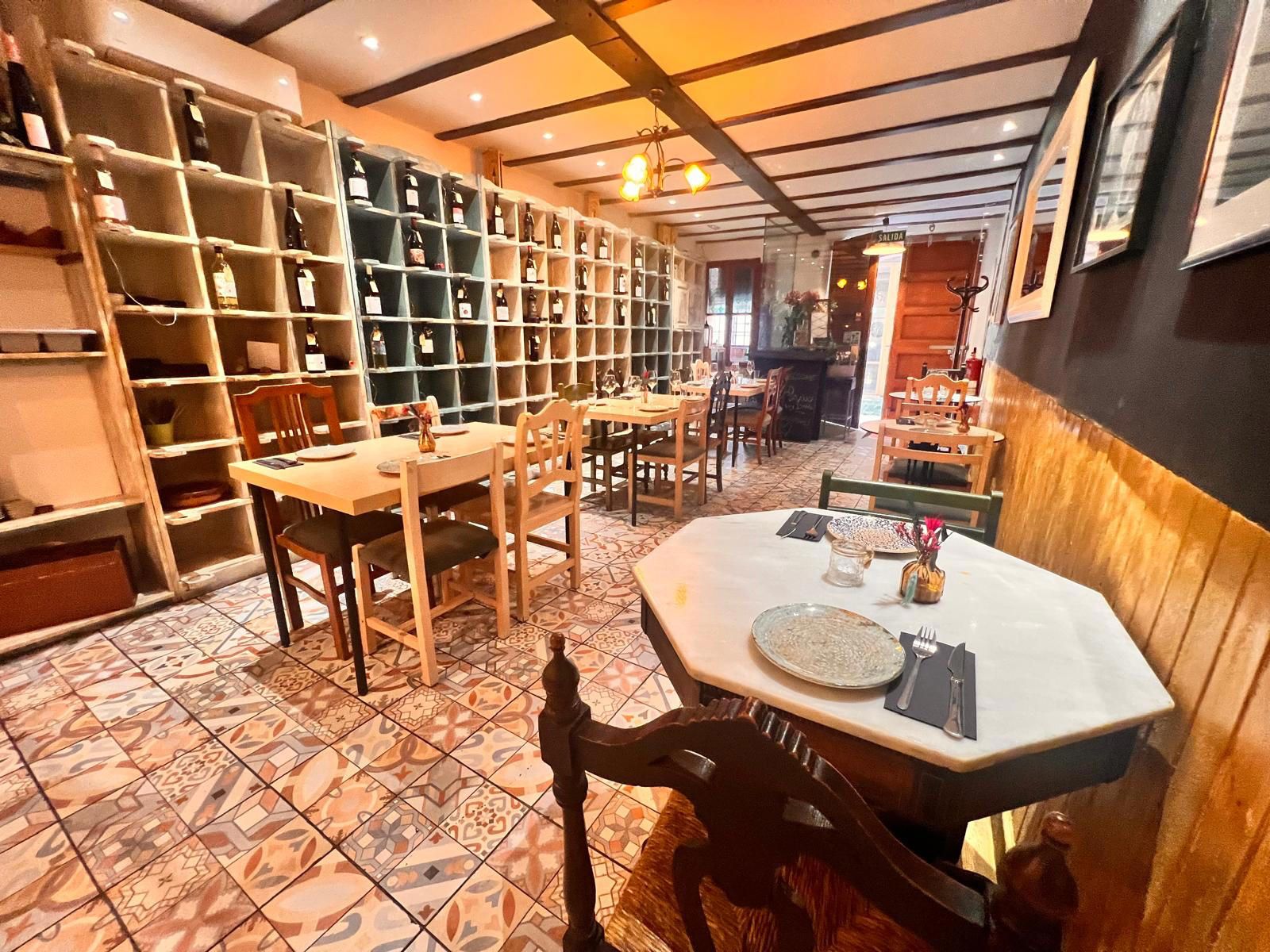 Encantador bar-restaurante con esencia mallorquina en el Casco Antiguo de Palma