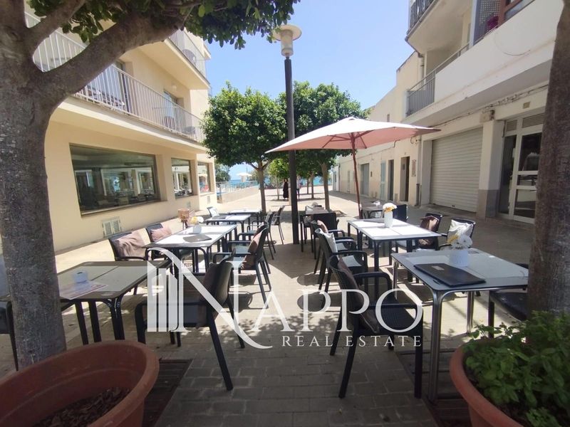 Comercial Premise for rent and trade sale Portocristo/Port De Manacor, Baleares. Ref: 5163. NAPPO REAL ESTATE