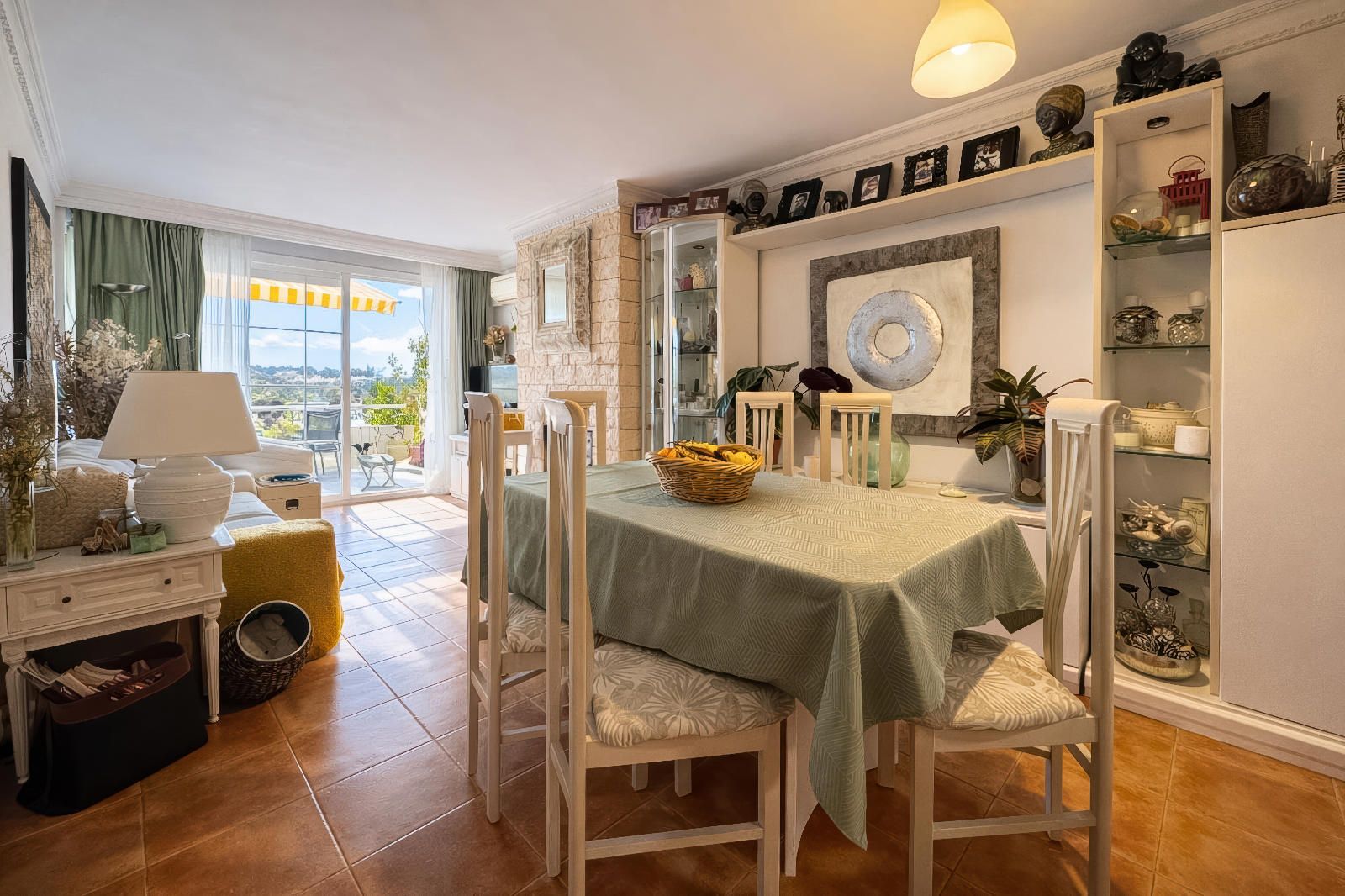 Bright apartment with sea views in Santa Ponsa, Calvià