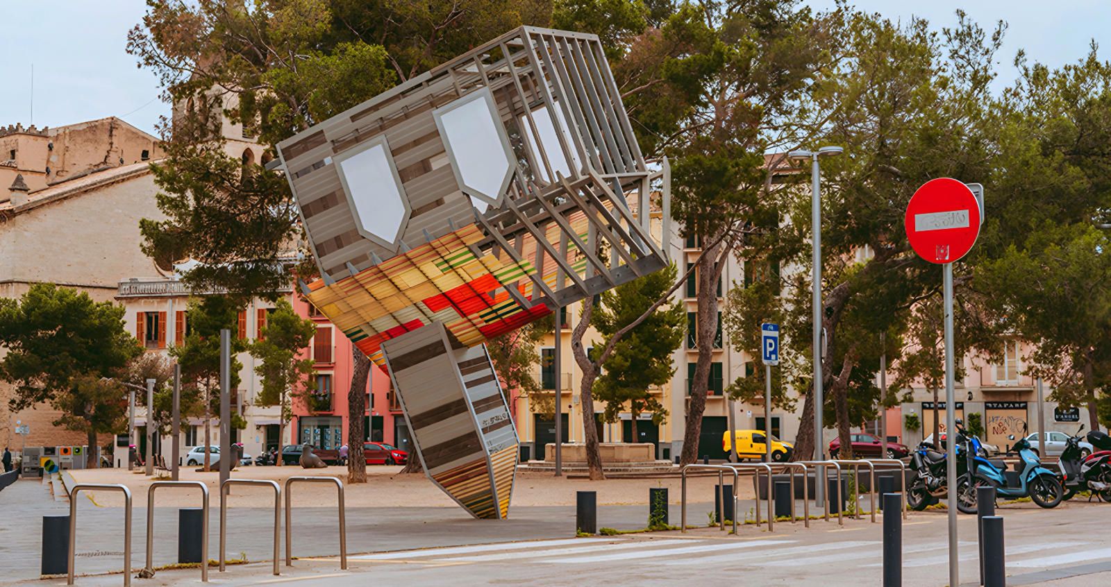 Gran oportunidad de inversión con seis apartamentos en Plaça de la Porta