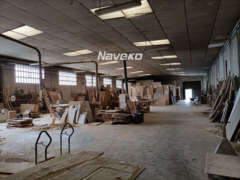 Nave Industrial en venta Fuenlabrada, Madrid. Ref: 1247. Naveko