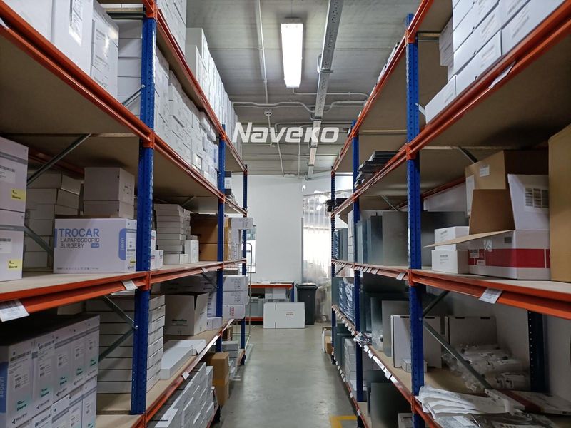 Nave Industrial en venta San Fernando de Henares, Madrid. Ref: 1325. Naveko