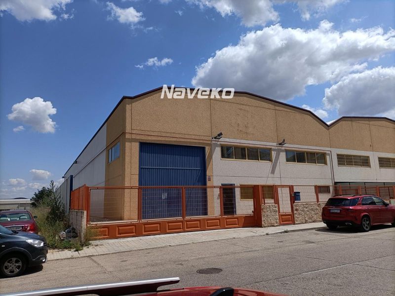 Nave Industrial en venta Loeches, Madrid. Ref: 1678. Naveko