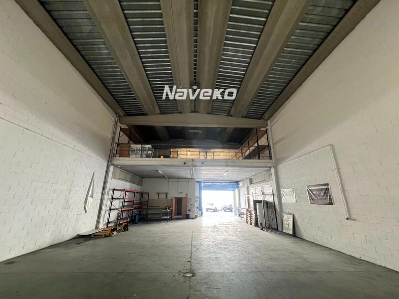 Nave Industrial en alquiler Alcalá de Henares, Madrid. Ref: 1694. Naveko