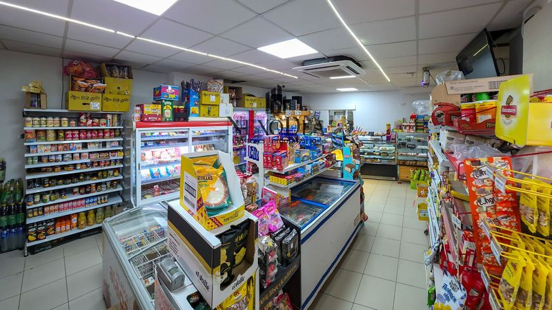Local Comercial en traspaso Seseña, Toledo. Ref: 1138. NexoDea