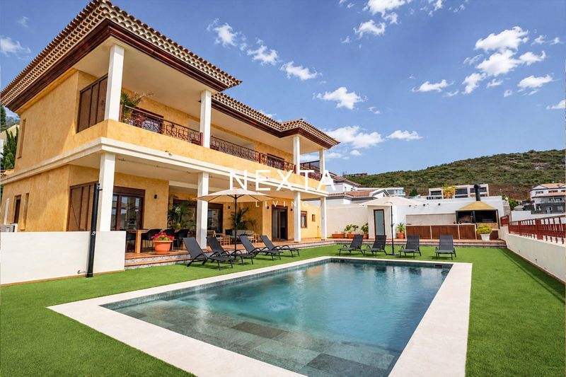 Chalet Independiente en venta Adeje, Santa Cruz Tenerife. Ref: 1167. NEXTA LIVING