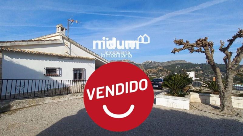 Chalet Independiente en venta Xàtiva, Valencia. Ref: 1604. Inmobiliaria Nidum