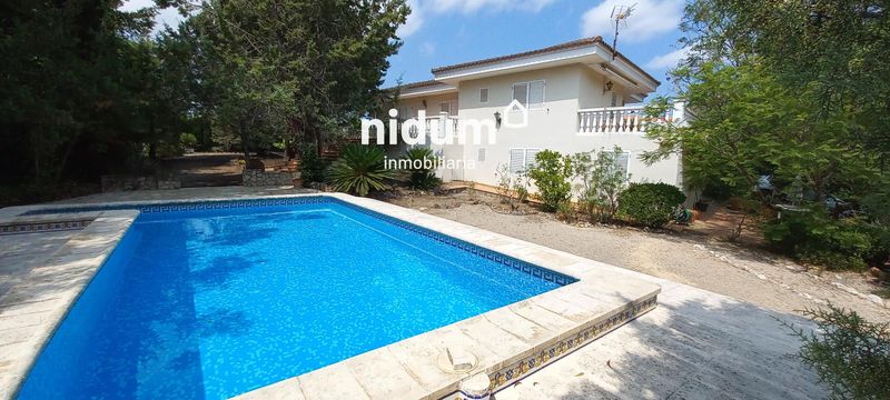 Chalet Independiente en venta Xàtiva, Valencia. Ref: 1615. Inmobiliaria Nidum