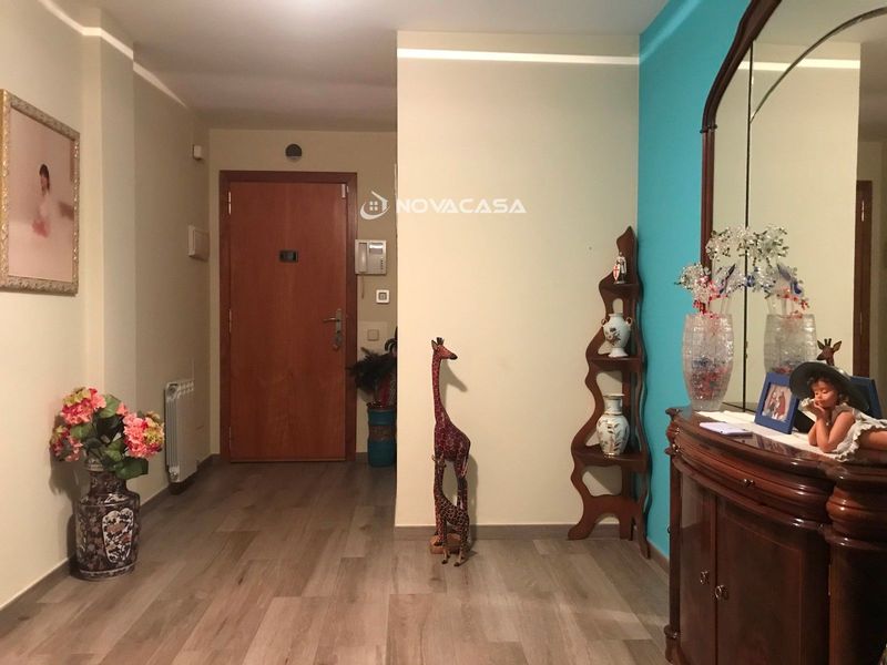 Piso en venta Castellar del Vallès, Barcelona. Ref: 1007. Novacasa