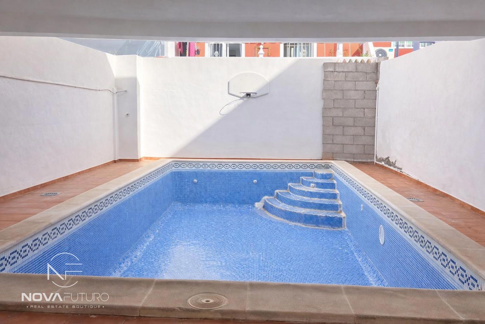 Freistehende Villa zu verkaufen Guia De Isora, Santa Cruz Tenerife. Ref: 1654. Nova Futuro Real Estate Boutique