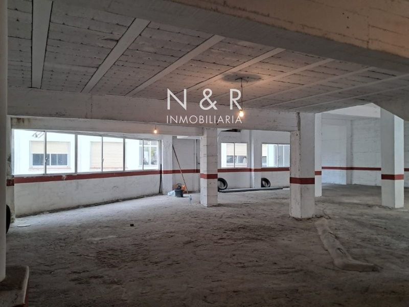 Garaje en aluguer Santiago De Compostela, A Coruña. Ref: 1809. N&R Inmobiliaria