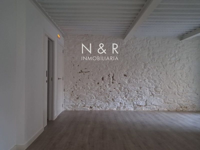 Local Comercial en aluguer Santiago De Compostela, A Coruña. Ref: 1812. N&R Inmobiliaria