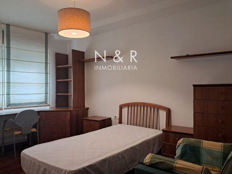 Cuarto en aluguer Santiago De Compostela, A Coruña. Ref: 1900. N&R Inmobiliaria