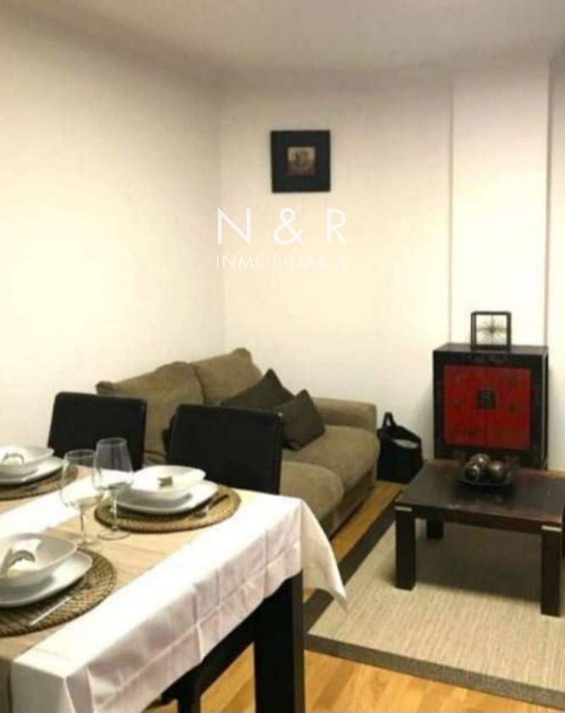 Ático en aluguer Santiago De Compostela, A Coruña. Ref: 1926. N&R Inmobiliaria