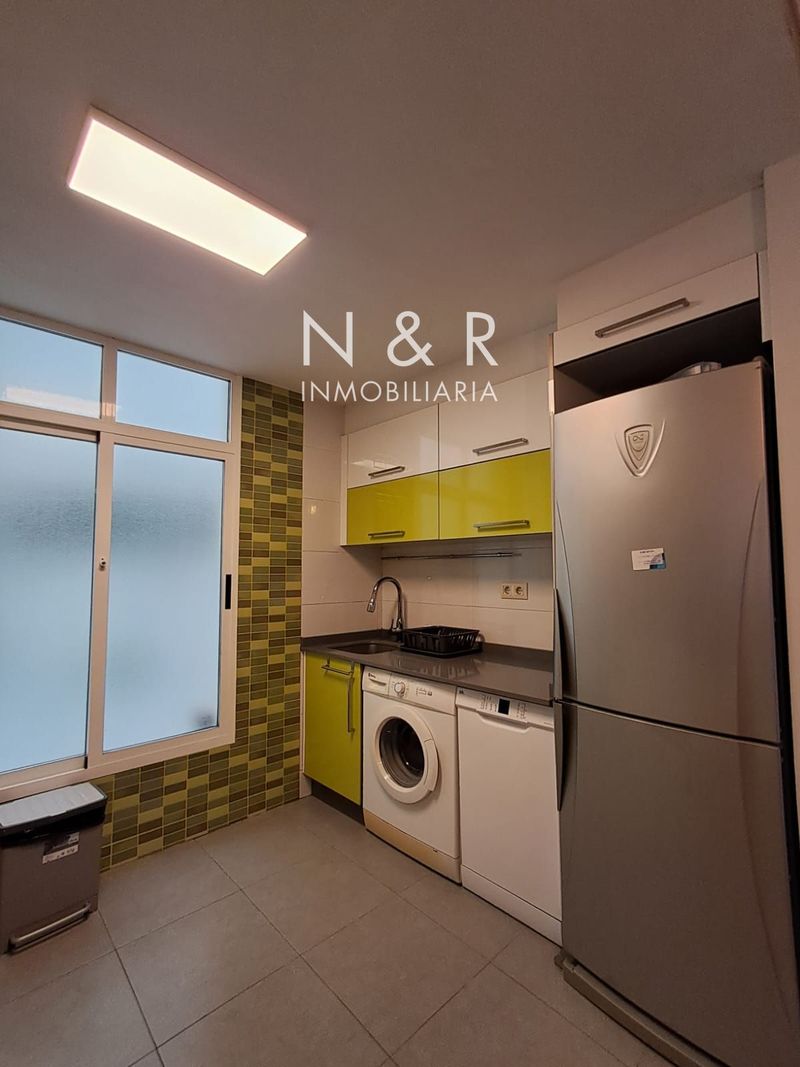 Piso en aluguer Santiago De Compostela, A Coruña. Ref: 1993. N&R Inmobiliaria