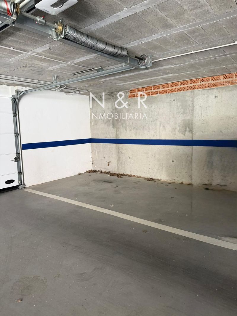 Garaje en aluguer Santiago De Compostela, A Coruña. Ref: 2005. N&R Inmobiliaria