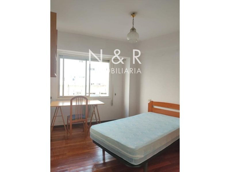 Piso en alquiler Santiago De Compostela, A Coruña. Ref: 304. N&R Inmobiliaria