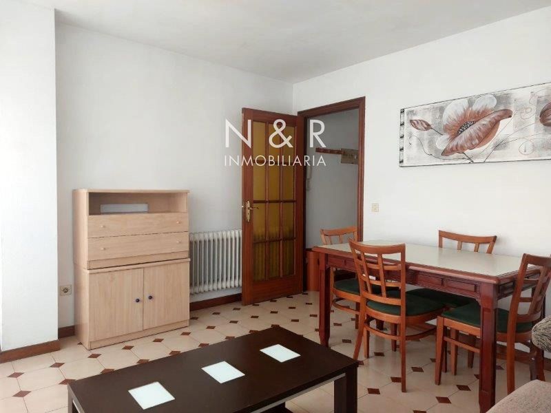 Flat for rent Santiago De Compostela, A Coruña. Ref: 429. N&R Inmobiliaria