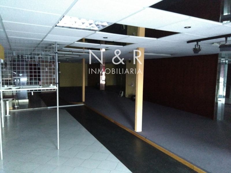 Local Comercial en aluguer Santiago De Compostela, A Coruña. Ref: 689. N&R Inmobiliaria