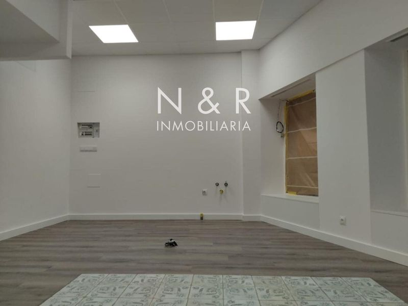 Local Comercial en aluguer Santiago De Compostela, A Coruña. Ref: 824. N&R Inmobiliaria