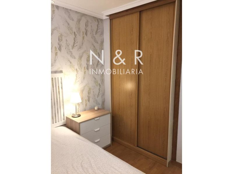 Piso en alquiler Santiago De Compostela, A Coruña. Ref: 980. N&R Inmobiliaria