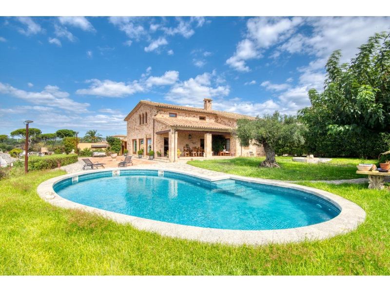 Casa en venta Sant Feliu de Guíxols, Girona. Ref: 2934. Habitaa