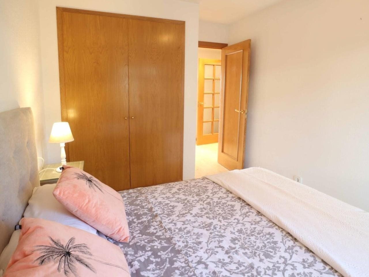 Exklusive Wohnung mit Touristenlizenz, Meerblick, großer Terrasse, großzügiger Parkplatz und Abstellraum in Urcatusa - Foto 24