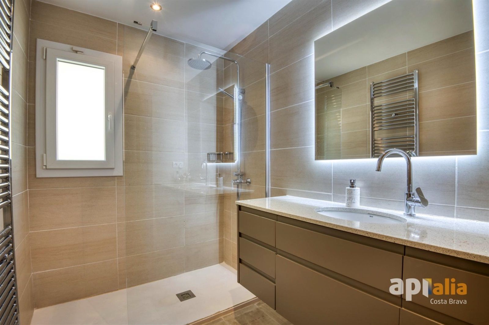 Spectaculaire woning met zwembad en uitzicht - Foto 30