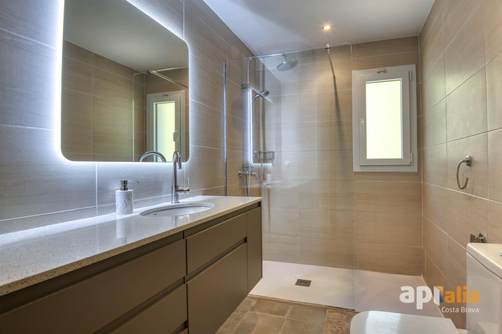 Spectaculaire woning met zwembad en uitzicht - Foto 31
