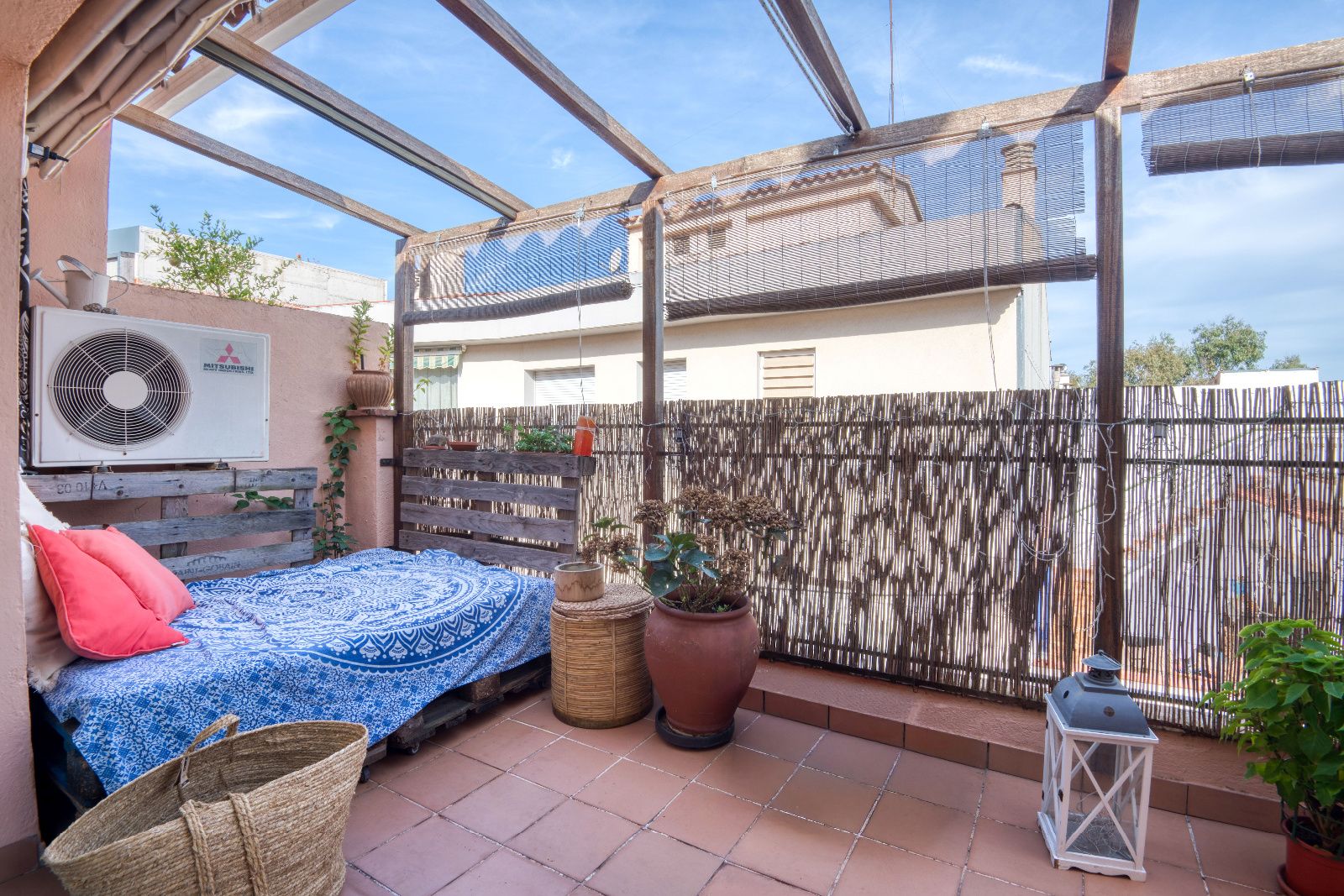 Maison de ville avec terrace, garage et un emplacement privilégié - Foto 4