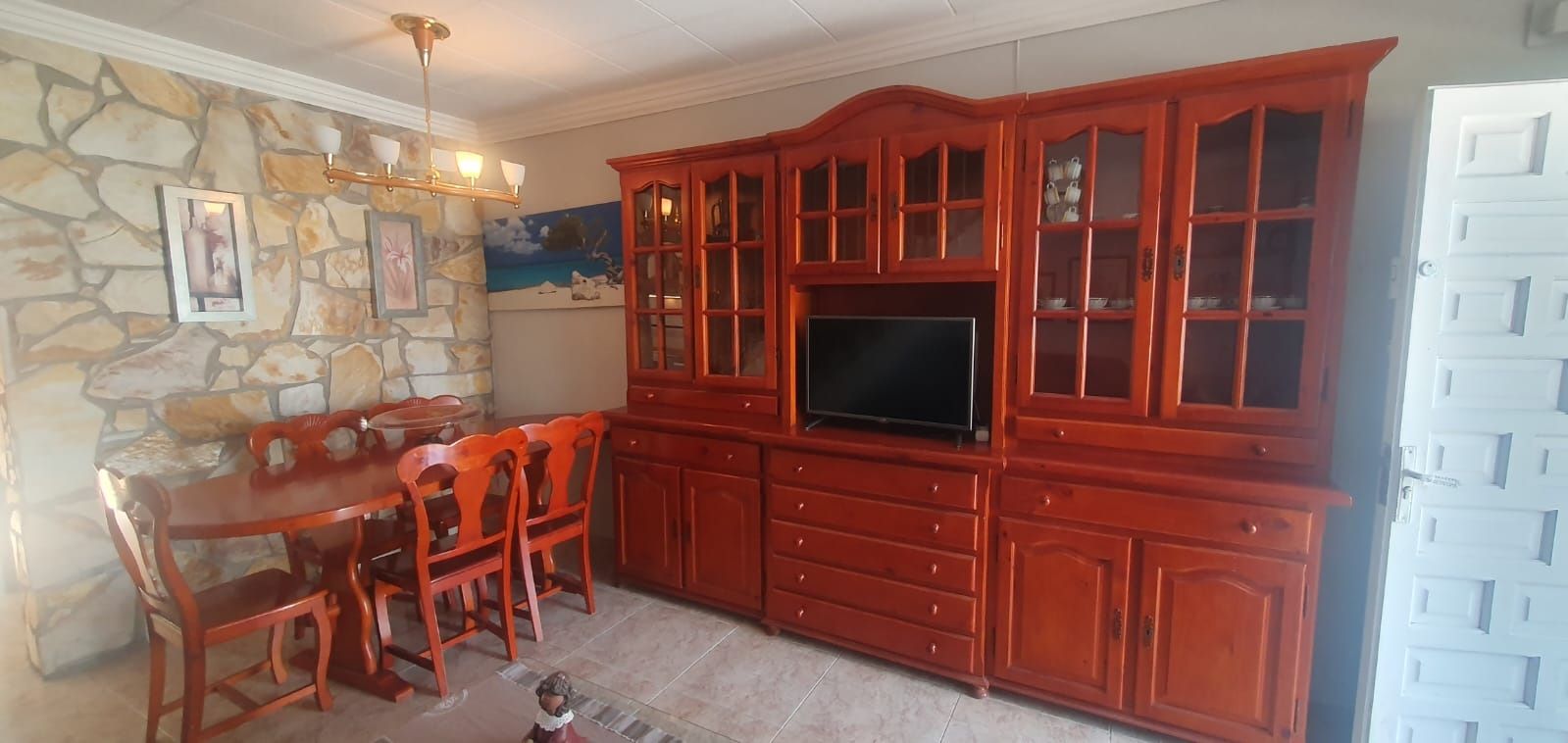 Descobreix aquest habitatge situat en una de les zones residencials de  Roses - Foto 7