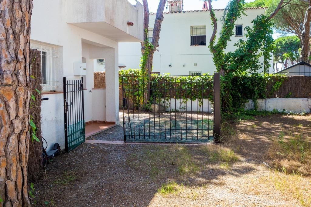 Charmante maison mitoyenne au cœur de Platja d Aro, à seulement 2 minutes de la plage - Foto 17