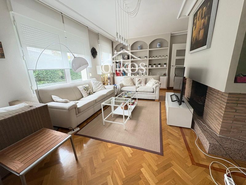 Chalet Independiente en venta Santa Marta De Tormes, Salamanca. Ref: 1059. OIIKOS 