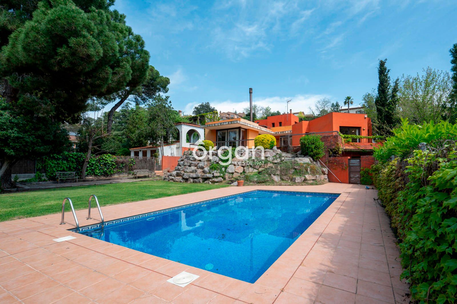 Casa en venta Cerdanyola del Vallès, Barcelona. Ref: 2060. Organ