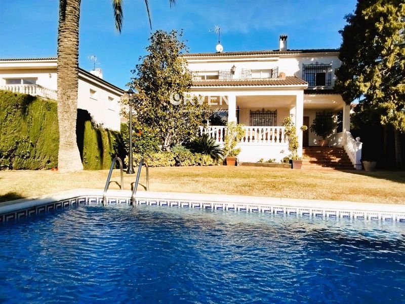 Chalet Independiente en venta El Vendrell, Tarragona. Ref: 8659. ORVEN