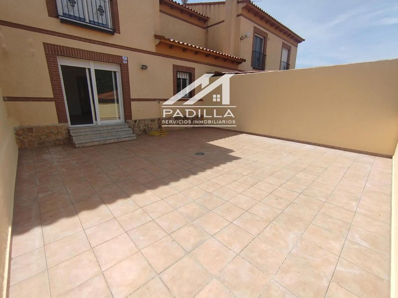 Townhouse for sale Méntrida, Toledo. Ref: 1465. Padilla Inmobiliaria