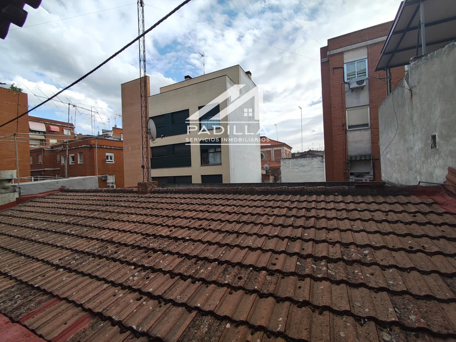 EXCEPCIONAL CASA UNIFAMILIAR EN EL CENTRO - Foto 25