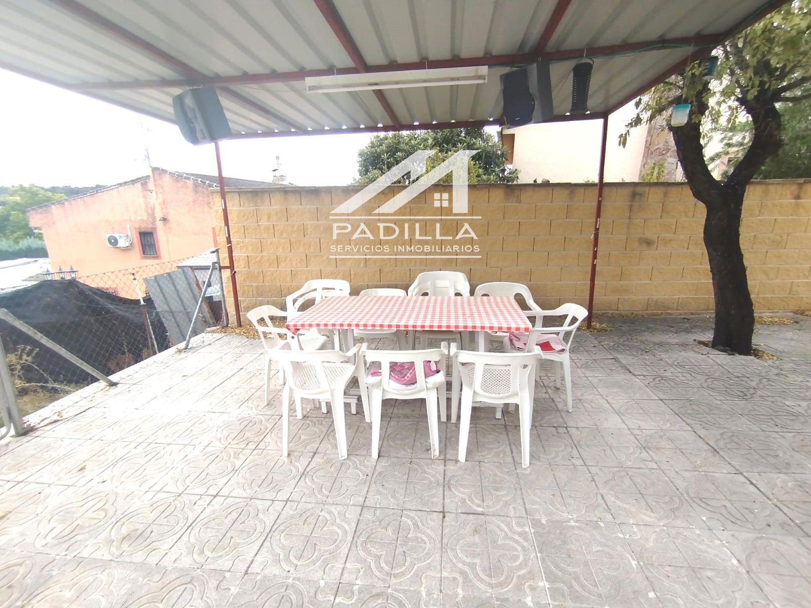 EXCELENTE CHALET CON PISCINA Y ESPETACULARES VISTAS  A LA MONTAÑA - Foto 22