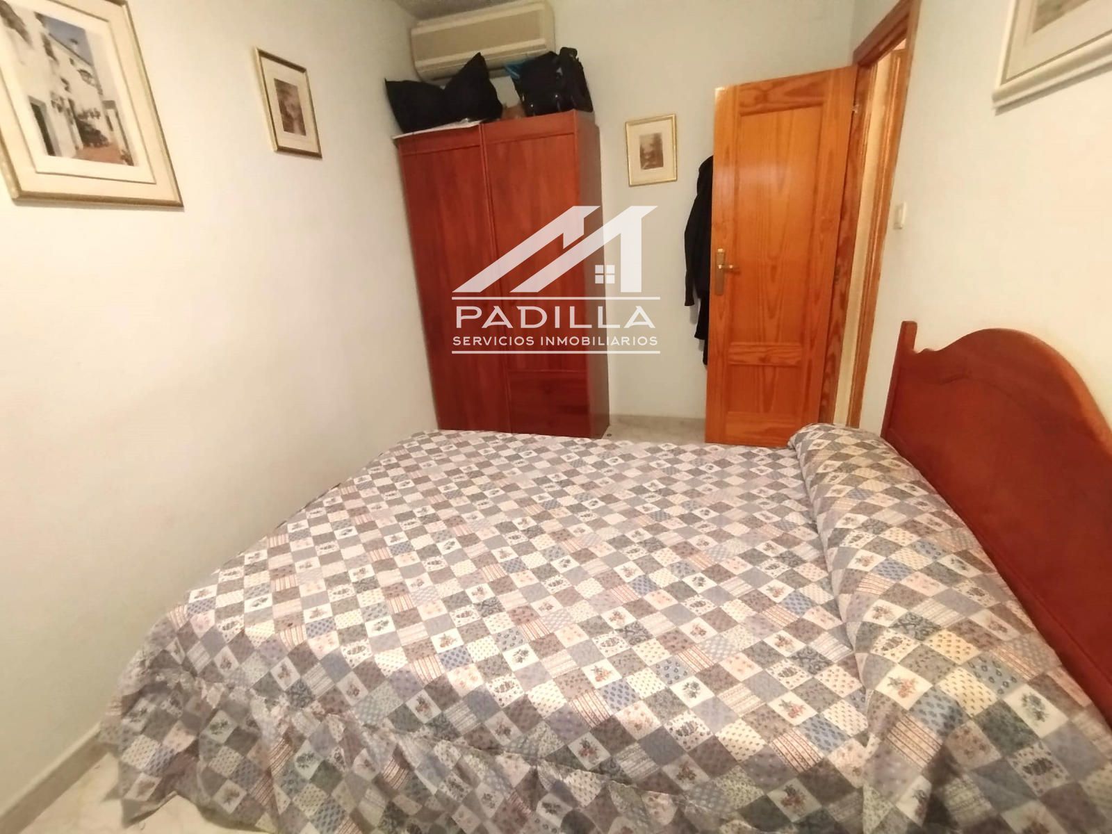EXCELENTE CHALET CON PISCINA Y ESPETACULARES VISTAS  A LA MONTAÑA - Foto 32