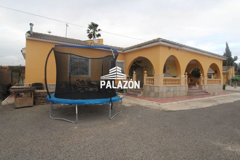 Chalet en venta Crevillent, Alicante. Ref: 3815. Inmobiliaria Palazón